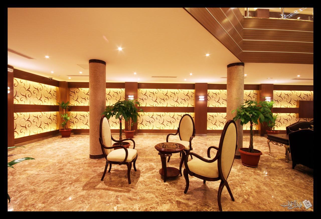 Aparthotel Taraf Yanbu Esterno foto