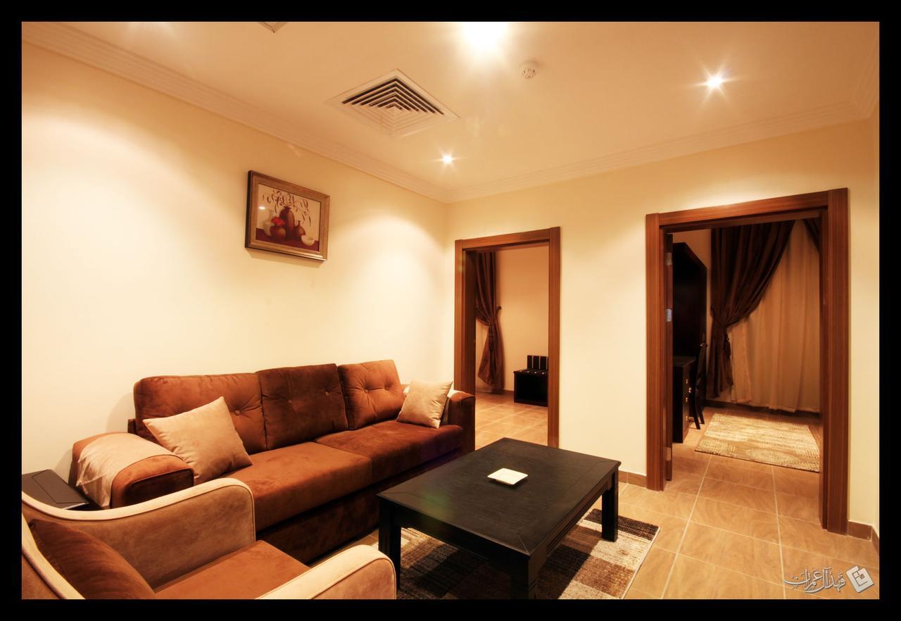 Aparthotel Taraf Yanbu Esterno foto